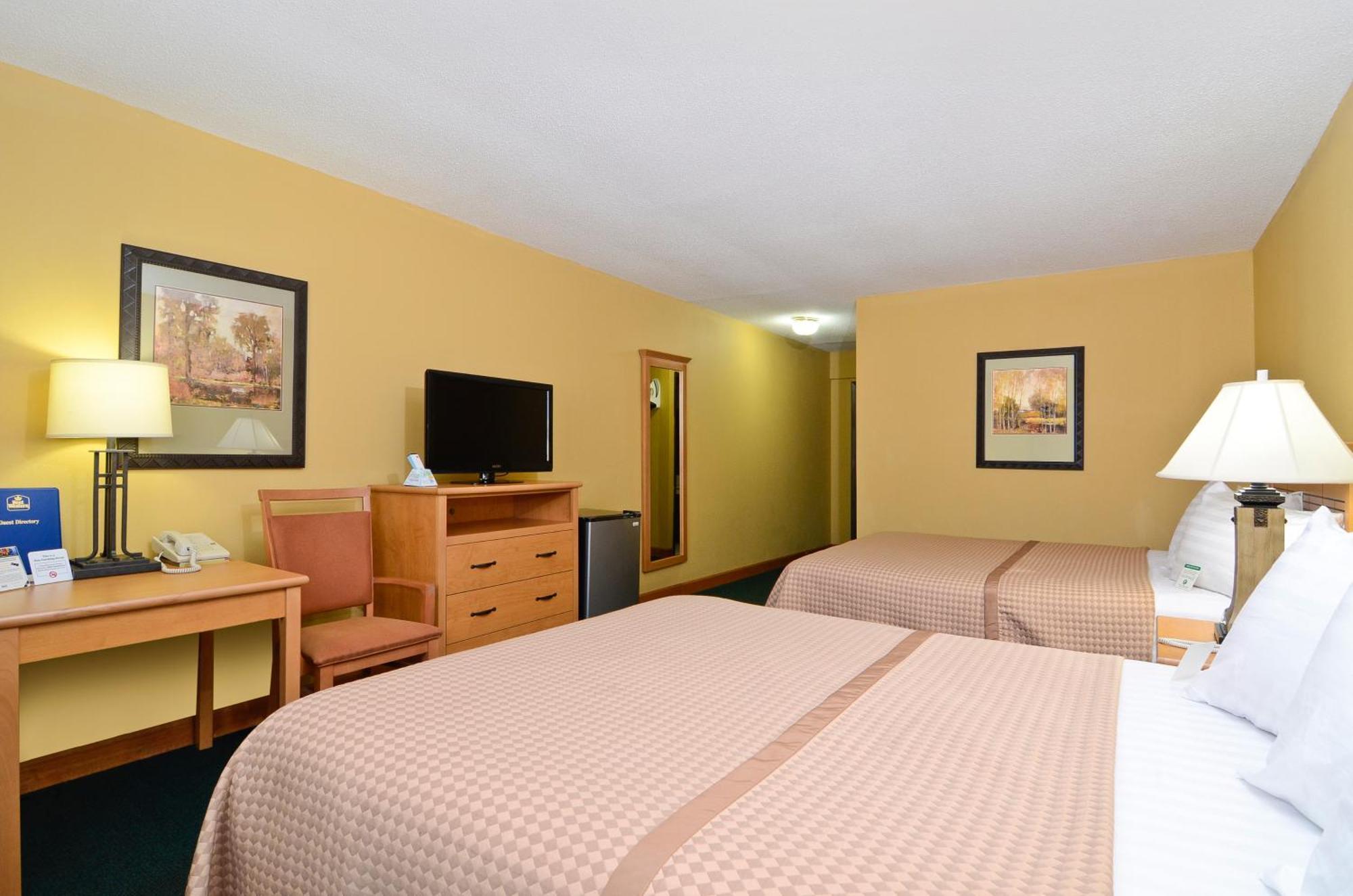 Americas Best Value Inn Iola Экстерьер фото