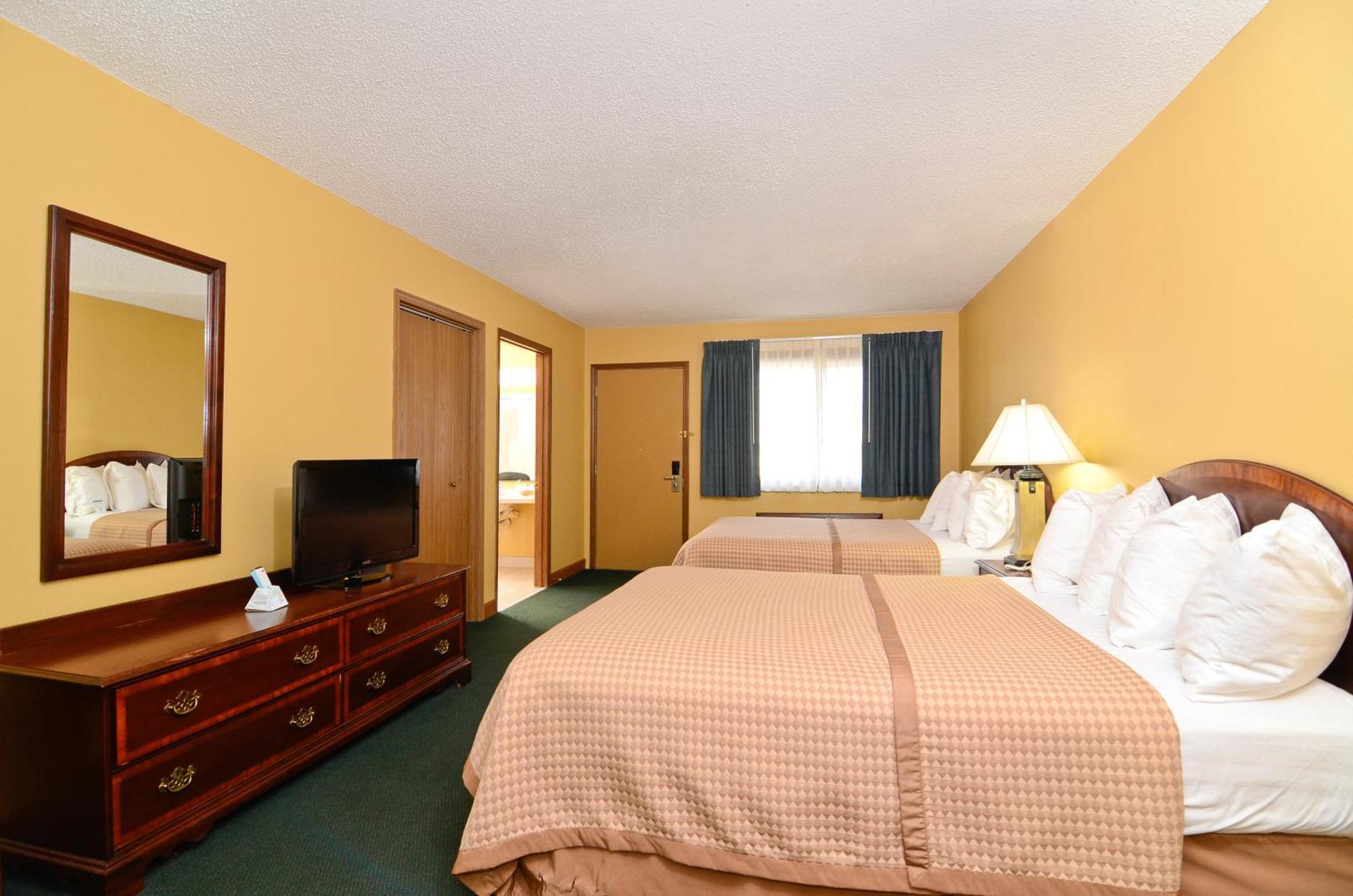 Americas Best Value Inn Iola Номер фото